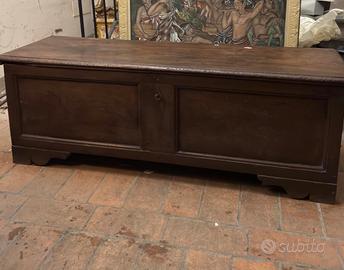 Cassapanca Antica in Noce Massello