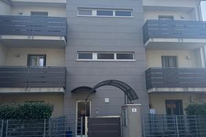 Trilocale a Lugagnano, 1 piano con ascensore