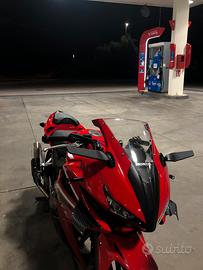 Honda cbr 500 r