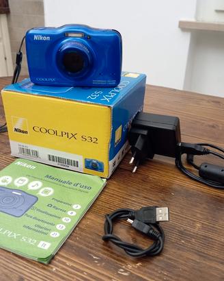 Nikon Coolpix s32 