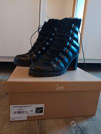 Stivaletti Louboutin 