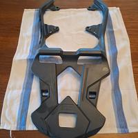 Staffa supporto bauletto Mt07 2017