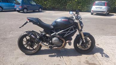ducati Monster 1100 evo abs