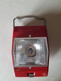 Lampada portatile vintage, a batterie, in metallo