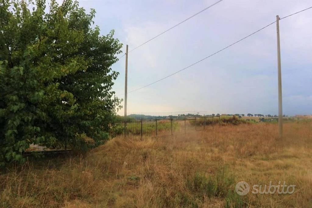 Immobile in asta di 4564160 m² a Potenza Picena - Altro