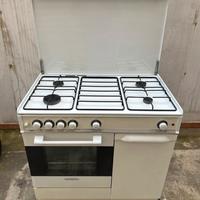 Cucina a gas con portabombole zoppas