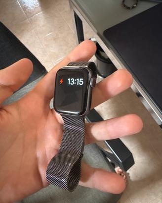 Apple Watch 5