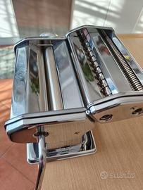 Macchina per pasta manuale