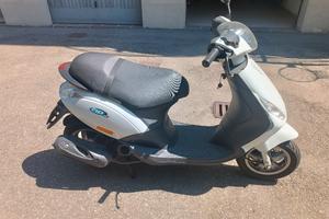 Piaggio ZIP 50 4T 2011