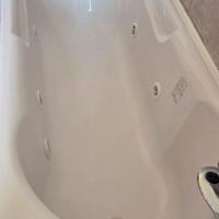 VASCA IDROMASSAGGIO CON TELAIO E PANNELLI