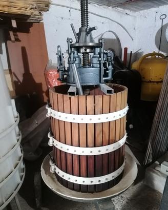 Torchio con carrello 