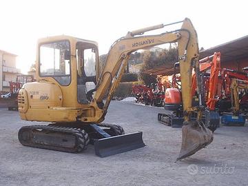 MiniEscavatore usato KOMATSU PC 27 R8