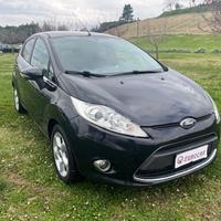 FORD Fiesta 1.4 TDCi 70CV 5 porte Titanium