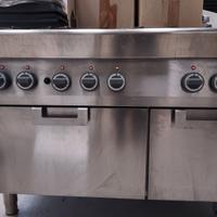 CUCINA A GAS CON FORNO
