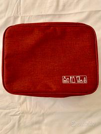Beauty case colore rosso