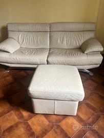Divano in pelle beige