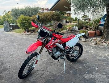 Hm cre 125 - 2012