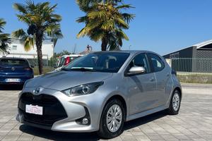 Toyota Yaris 1.5 Hybrid 5 porte Business FINANZIAB