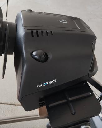 Logitech G923 volante e pedaliera