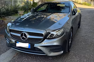 Mercedes-Benz Classe E Coupé  4Matic - AMG