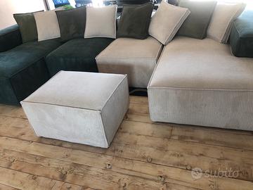 Divani in svendita nuovi in pronta consegna