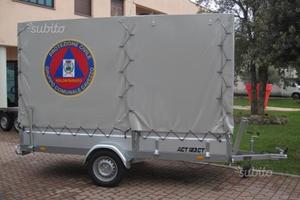 Rimorchio con centina apribile + rampe + sponde