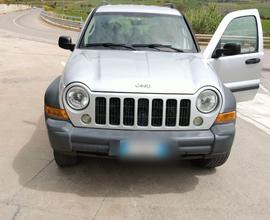 JEEP Cherokee - 2006