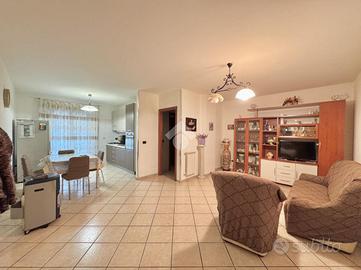 3 LOCALI A ORTA DI ATELLA