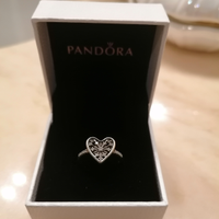 Anello a cuore Pandora