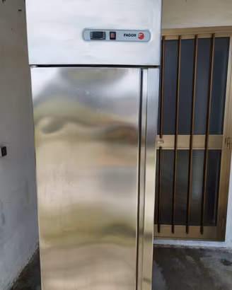 Frigo professionale Fagor 