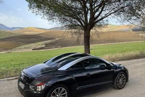 Peugeot rcz incidentata