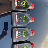 4 litri olio motul 10w50