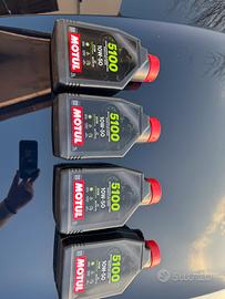 4 litri olio motul 10w50