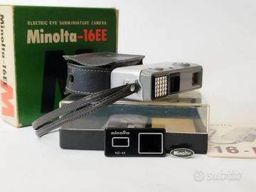 macchina fotografica Minolta 16EE