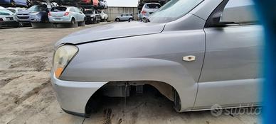 KIA SPORTAGE 2009 - PARAFANGO SINISTRO