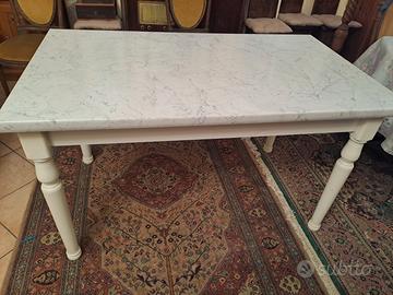 Tavolo cucina bianco