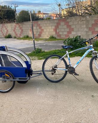 Carrellino da attaccare alla  bici per bambini