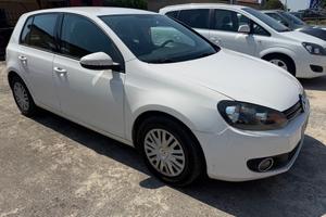 Volkswagen Golf 1.6 5p. Trendline GPL