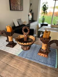 Coppia di candelabri e porta frutta