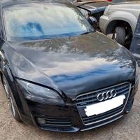 Audi TT 8j 2.0 tfsi S Line quattro per ricambi (2a