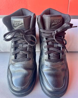 Nike Ebernon in colore nero US7