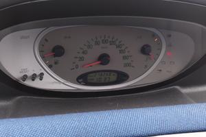 lancia Y elefantino blu 