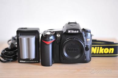 Nikon D90 - Perfetta - 12.3 MP - soli 15k scatti