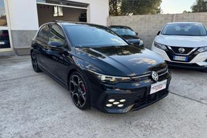 Volkswagen Golf 8.5 GTI 2.0TSI 265CV DSG