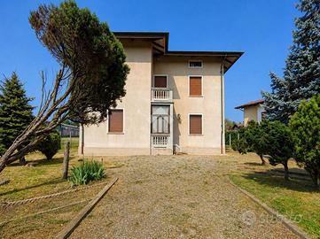 VILLA SINGOLA A MASSERANO