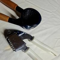 Cavatappi, Apriscatole, Schiaccianoci, Pelatrici