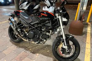 Ducati Monster S2R