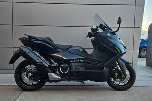 Yamaha T Max 560 - 2023