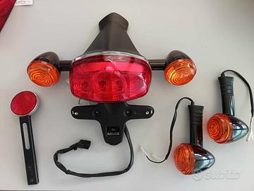 Stop e frecce Triumph Bonneville T100