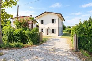 CASA INDIPENDENTE A PORTOGRUARO